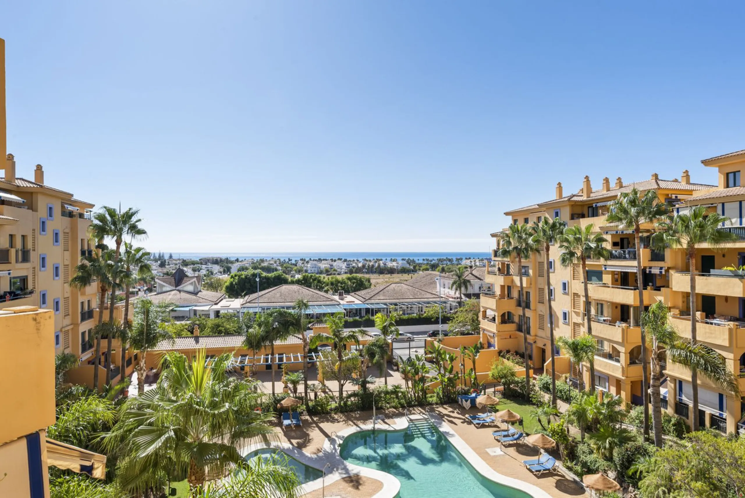 The property is located beachside San Pedro de Alcantara and set within one of the most sought-after areas of the Costa Del Sol. New to the market, we are offering this spacious 2 bedroom apartment for sale which sits on the third floor of the well secure