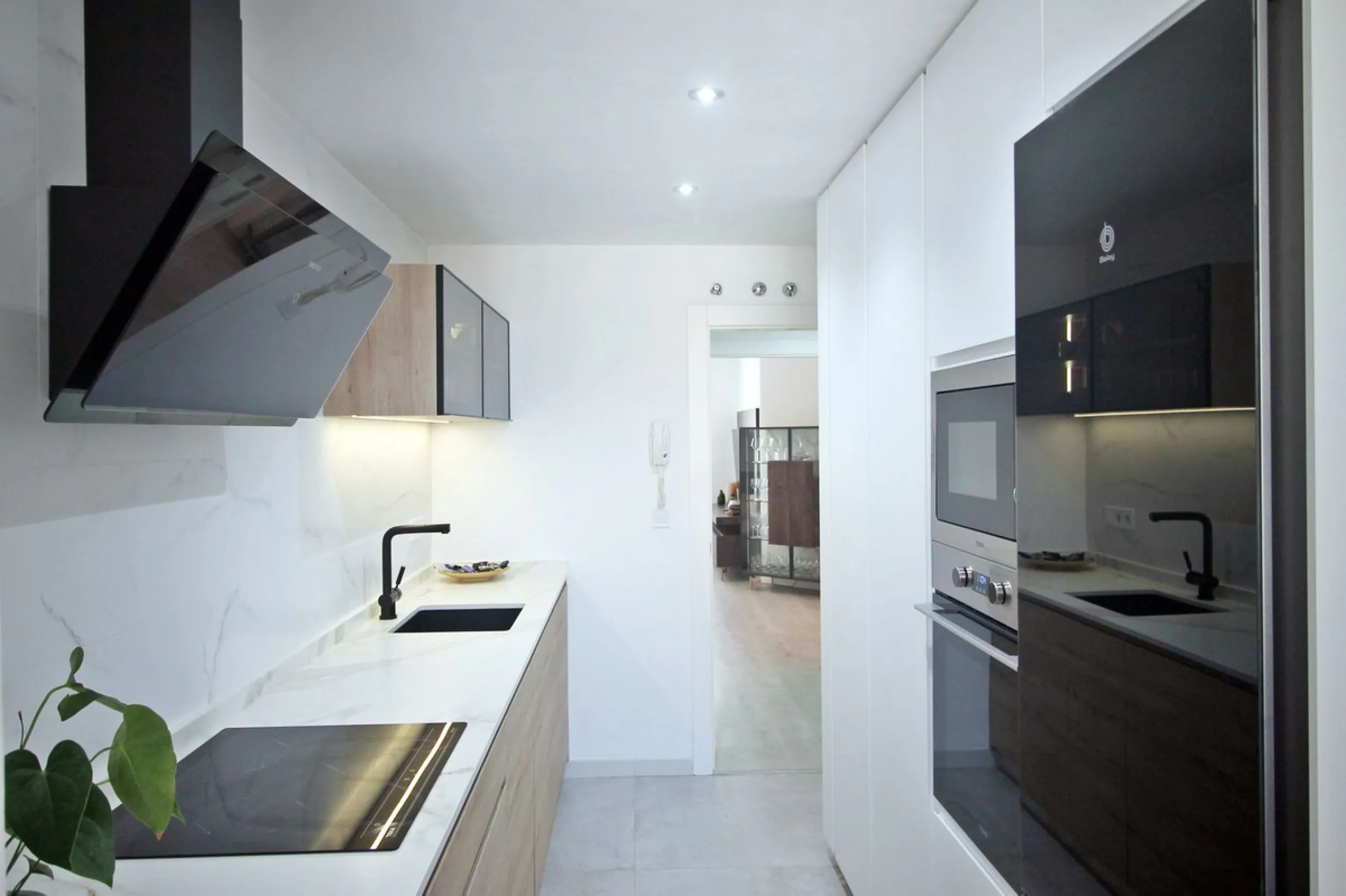 Apartment - Penthouse в продаже в Benalmadena, Málaga. В доме 3 спален и 2 ванных комнат. Площадь дома 115 м²
