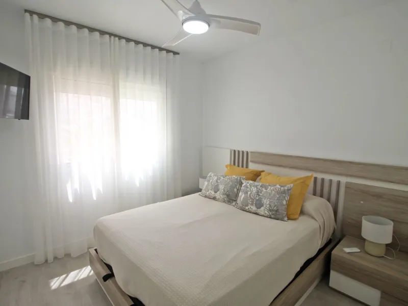 Apartment - Penthouse в продаже в Benalmadena, Málaga. В доме 3 спален и 2 ванных комнат. Площадь дома 115 м²