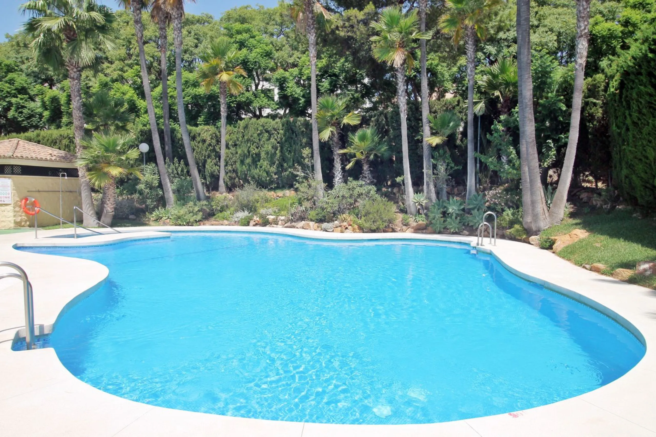 Apartment - Penthouse в продаже в Benalmadena, Málaga. В доме 3 спален и 2 ванных комнат. Площадь дома 115 м²