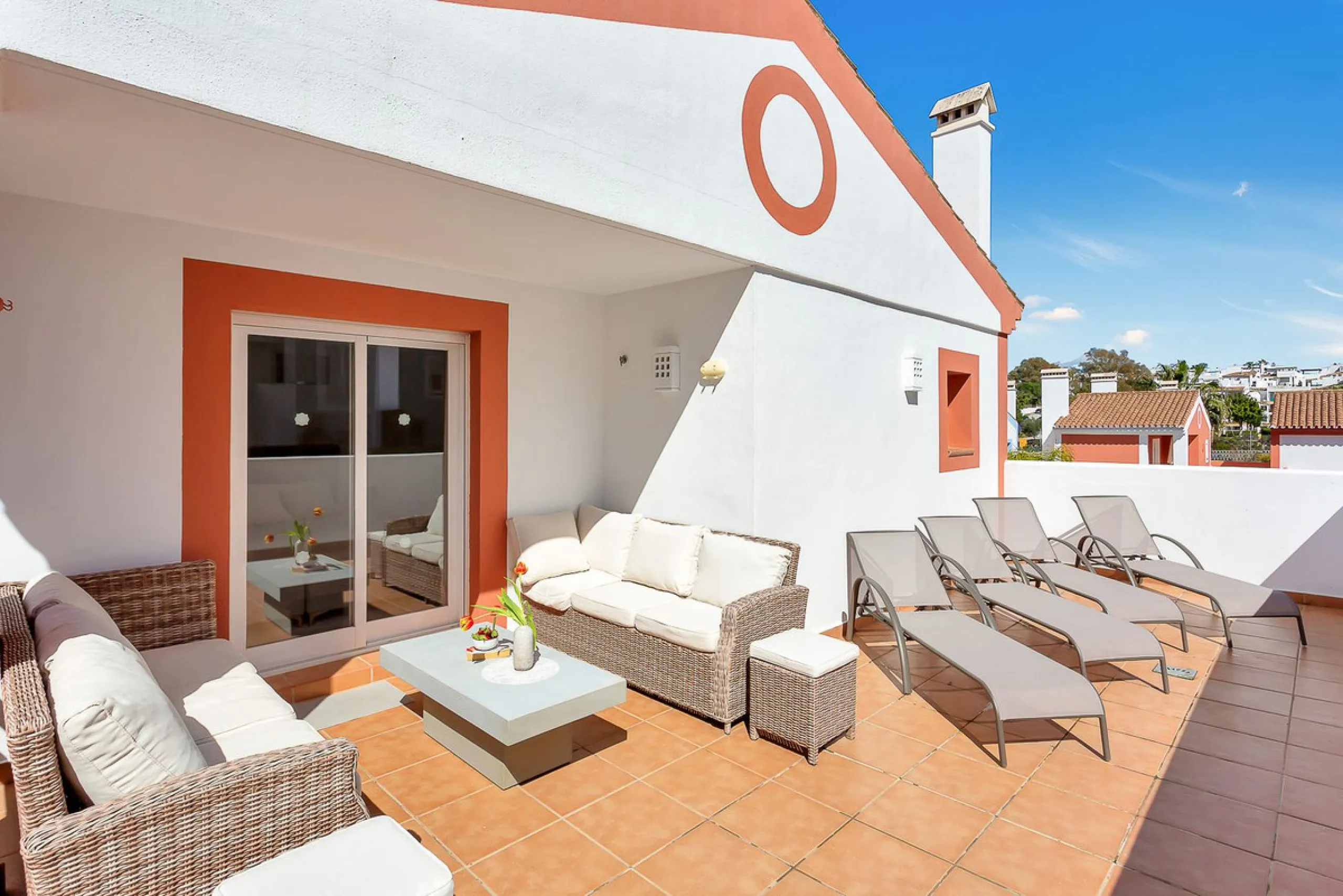 Stunning south-west facing duplex penthouse in charming Cortijo del Mar on the New Golden Mile, Estepona. This renowned resort like community allows holiday rentals and the property comes with valid Tourist Licence for maximum convenience.