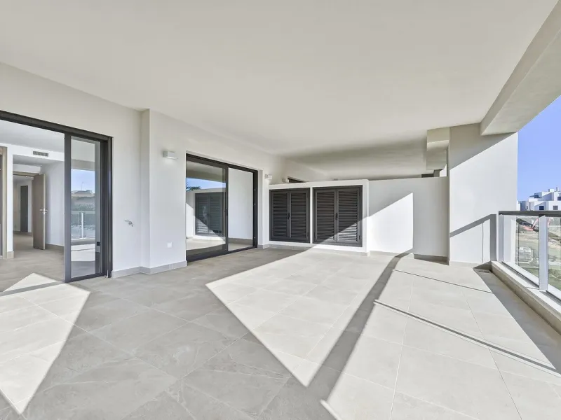 Modern 3-Bedroom Corner Apartment with West Orientation in Casares Beach