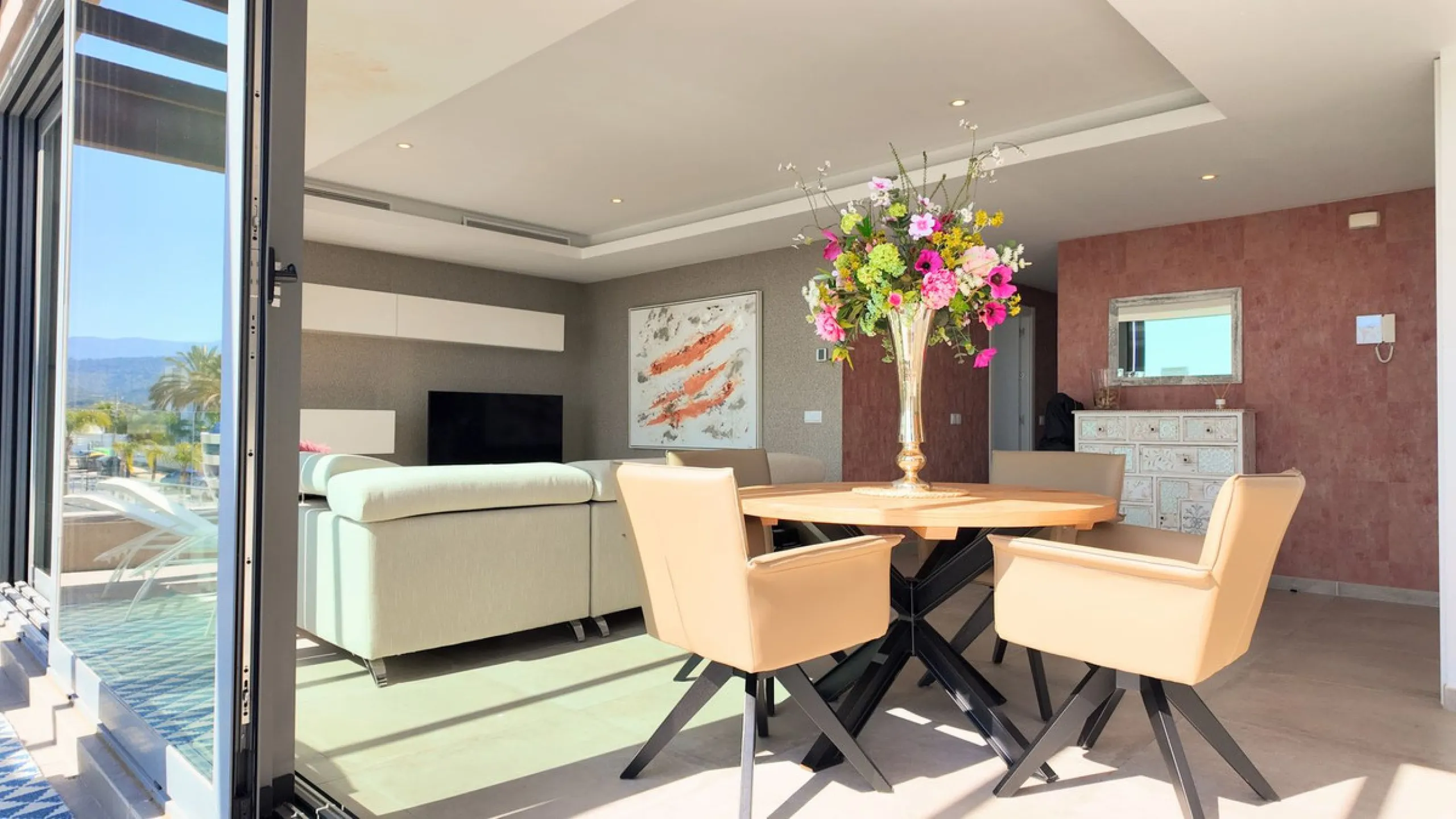 Stylish 2-bedroom apartment in Syzygy The Residences – ready to move in