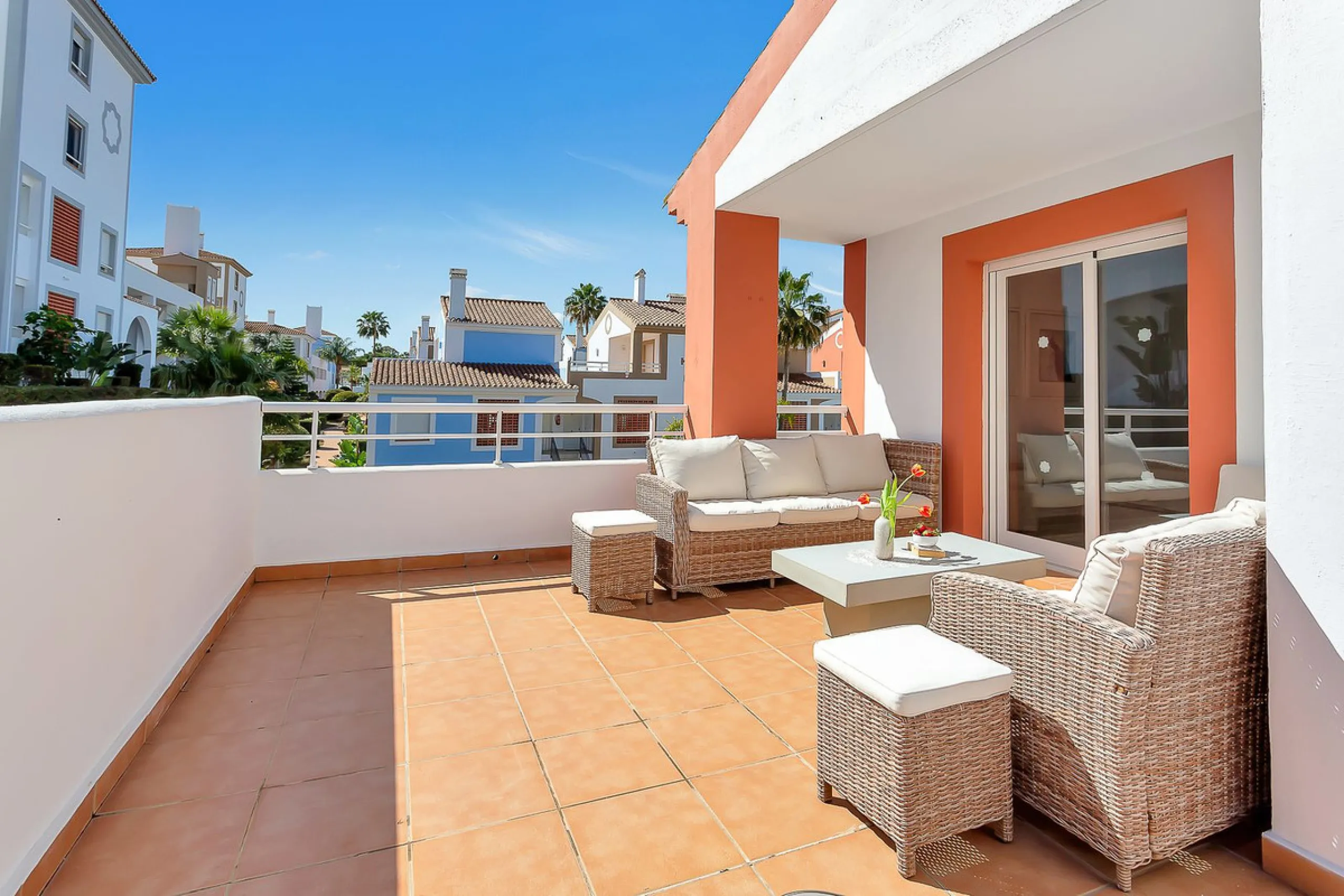 Stunning south-west facing duplex penthouse in charming Cortijo del Mar on the New Golden Mile, Estepona. This renowned resort like community allows holiday rentals and the property comes with valid Tourist Licence for maximum convenience.