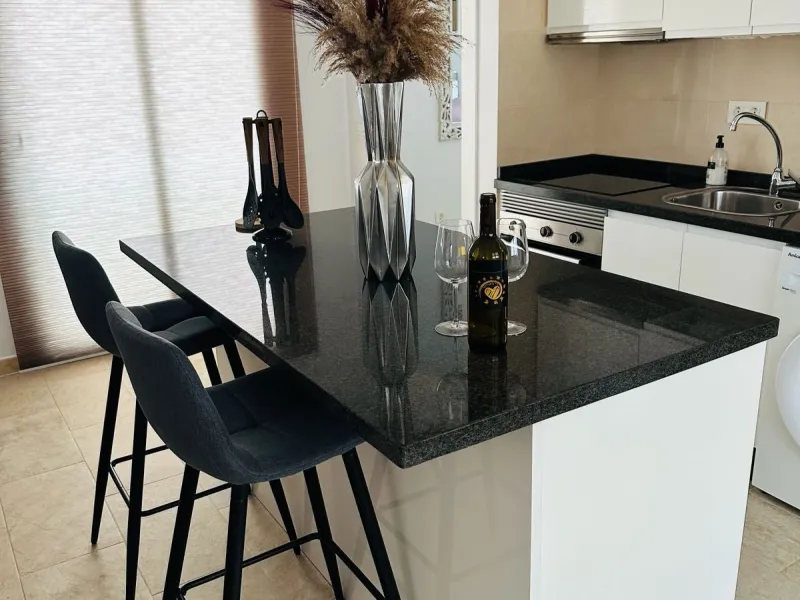 Two beautiful one-bedroom apartments, fully renovated and furnished with sustainable, luxurious furniture. These two apartments share a spacious staircase with their own front door, making them ideal for both short-term and long-term rentals. Both apartme