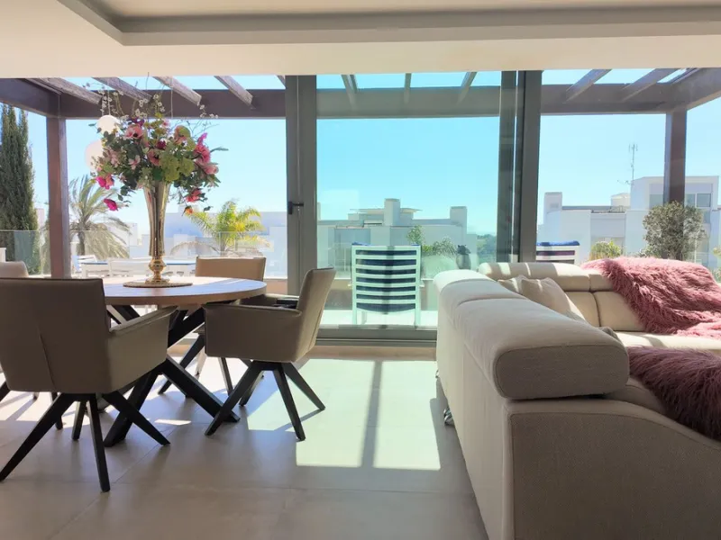 Stylish 2-bedroom apartment in Syzygy The Residences – ready to move in