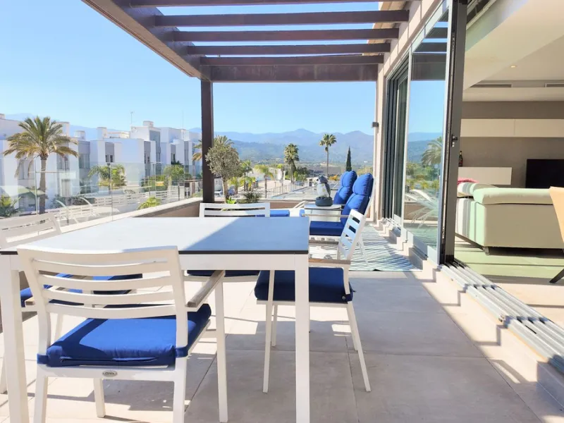 Stylish 2-bedroom apartment in Syzygy The Residences – ready to move in