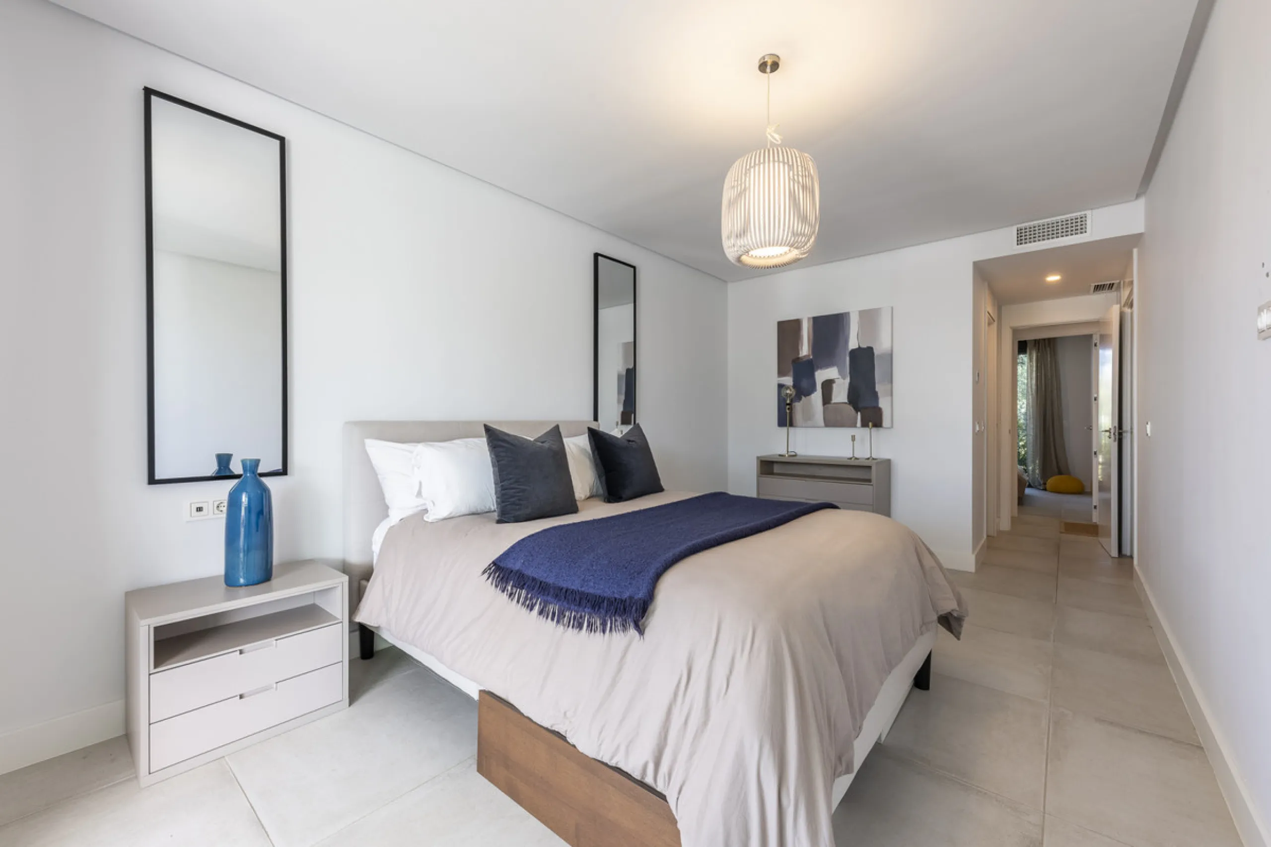 Apartment - Duplex в продаже в Marbella, Málaga. В доме 3 спален и 2 ванных комнат. Площадь дома 174 м²