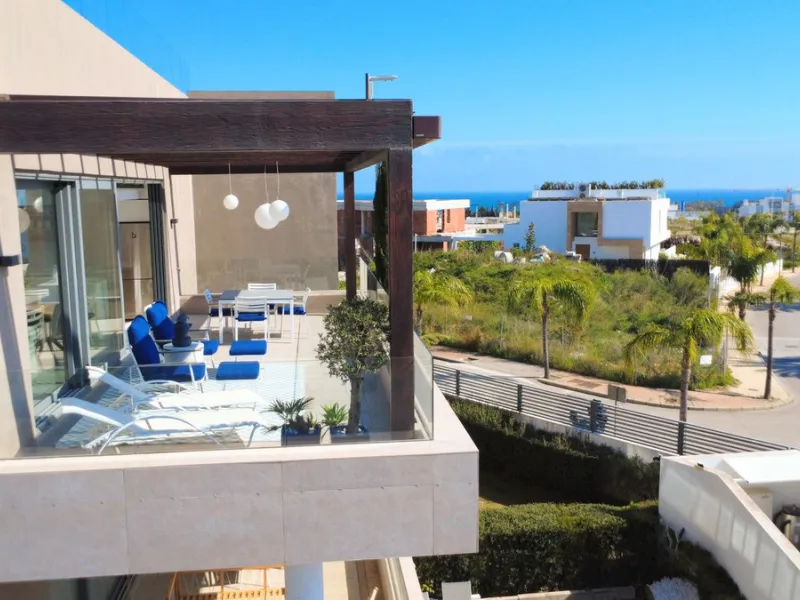 Stylish 2-bedroom apartment in Syzygy The Residences – ready to move in