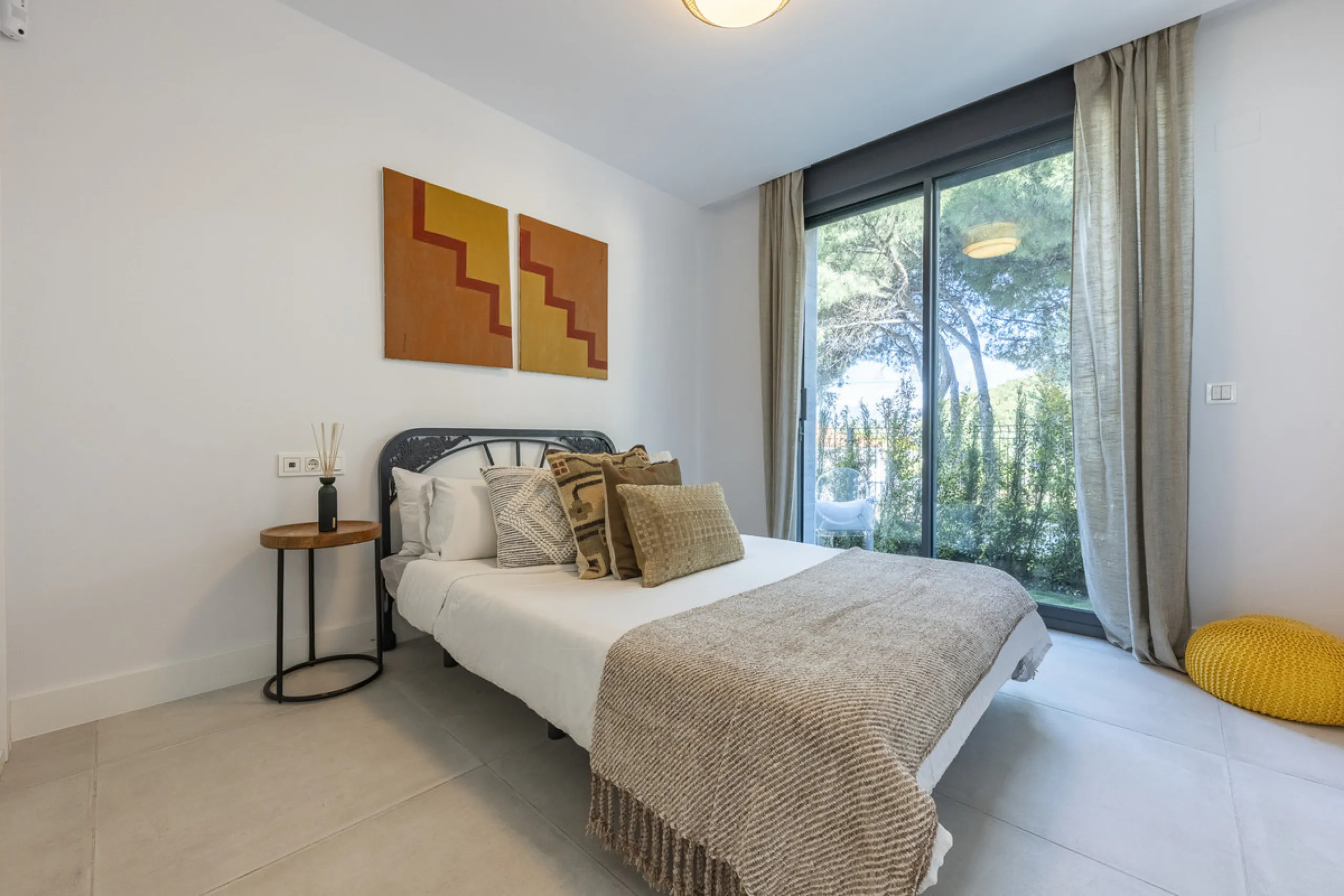 Apartment - Duplex в продаже в Marbella, Málaga. В доме 3 спален и 2 ванных комнат. Площадь дома 174 м²