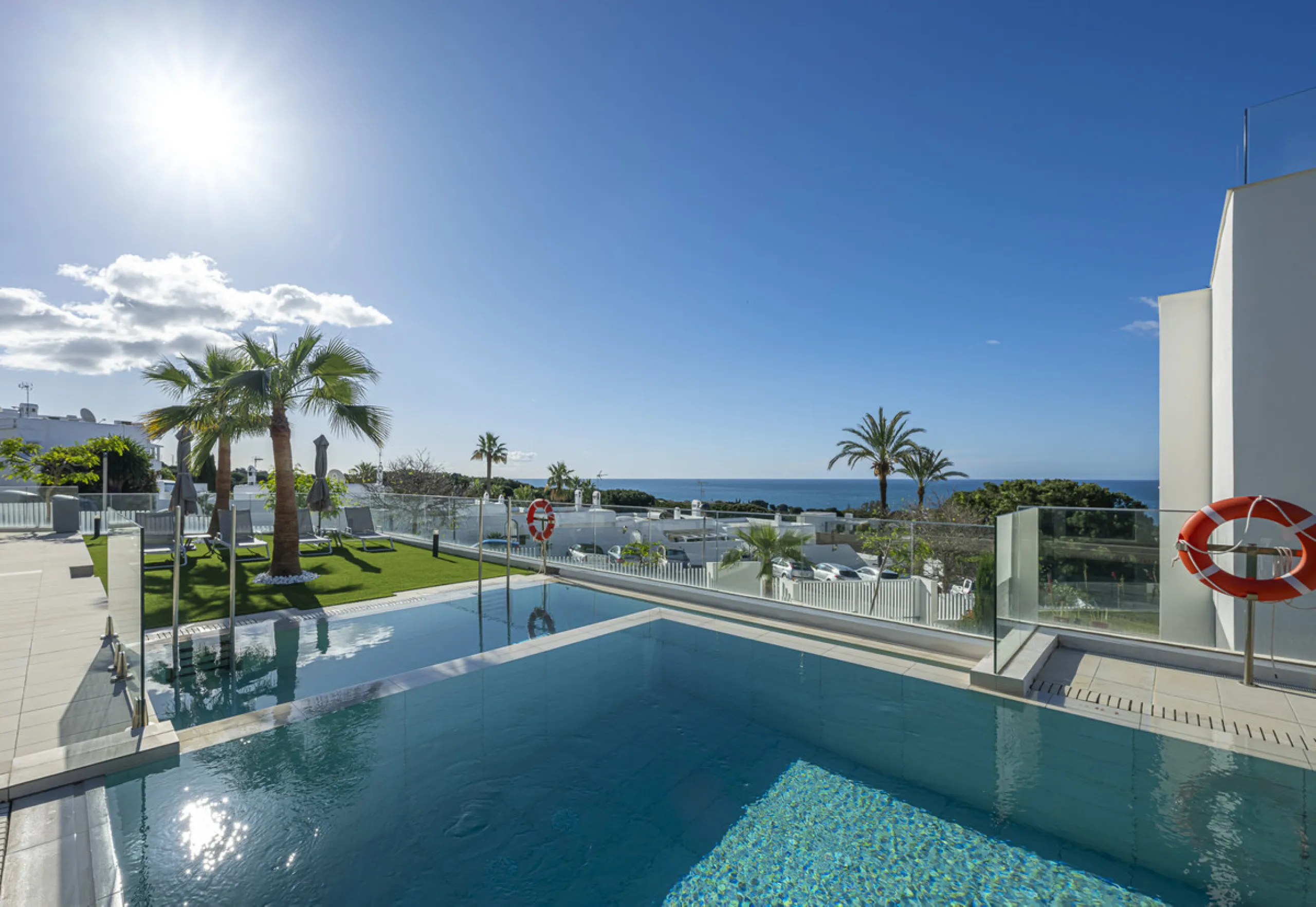 Apartment - Duplex в продаже в Marbella, Málaga. В доме 3 спален и 2 ванных комнат. Площадь дома 174 м²