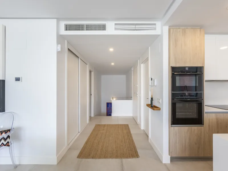 Apartment - Duplex в продаже в Marbella, Málaga. В доме 3 спален и 2 ванных комнат. Площадь дома 174 м²