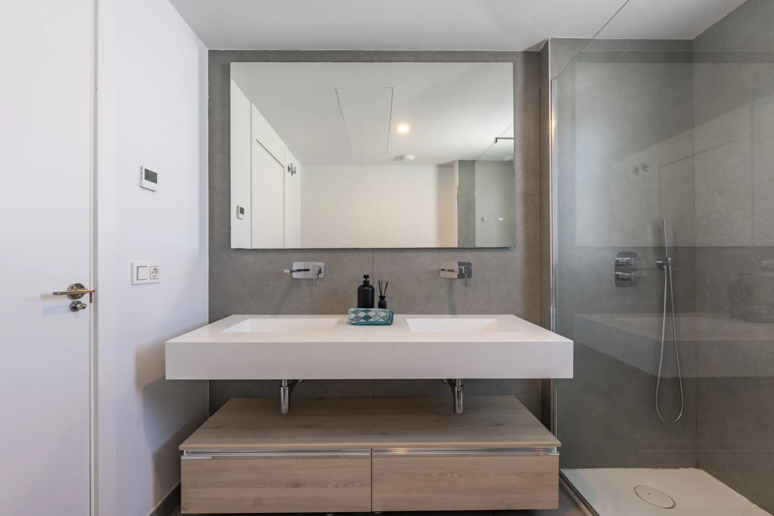 Apartment - Duplex в продаже в Marbella, Málaga. В доме 3 спален и 2 ванных комнат. Площадь дома 174 м²