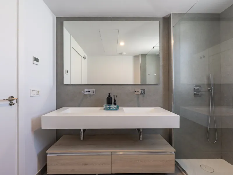 Apartment - Duplex в продаже в Marbella, Málaga. В доме 3 спален и 2 ванных комнат. Площадь дома 174 м²