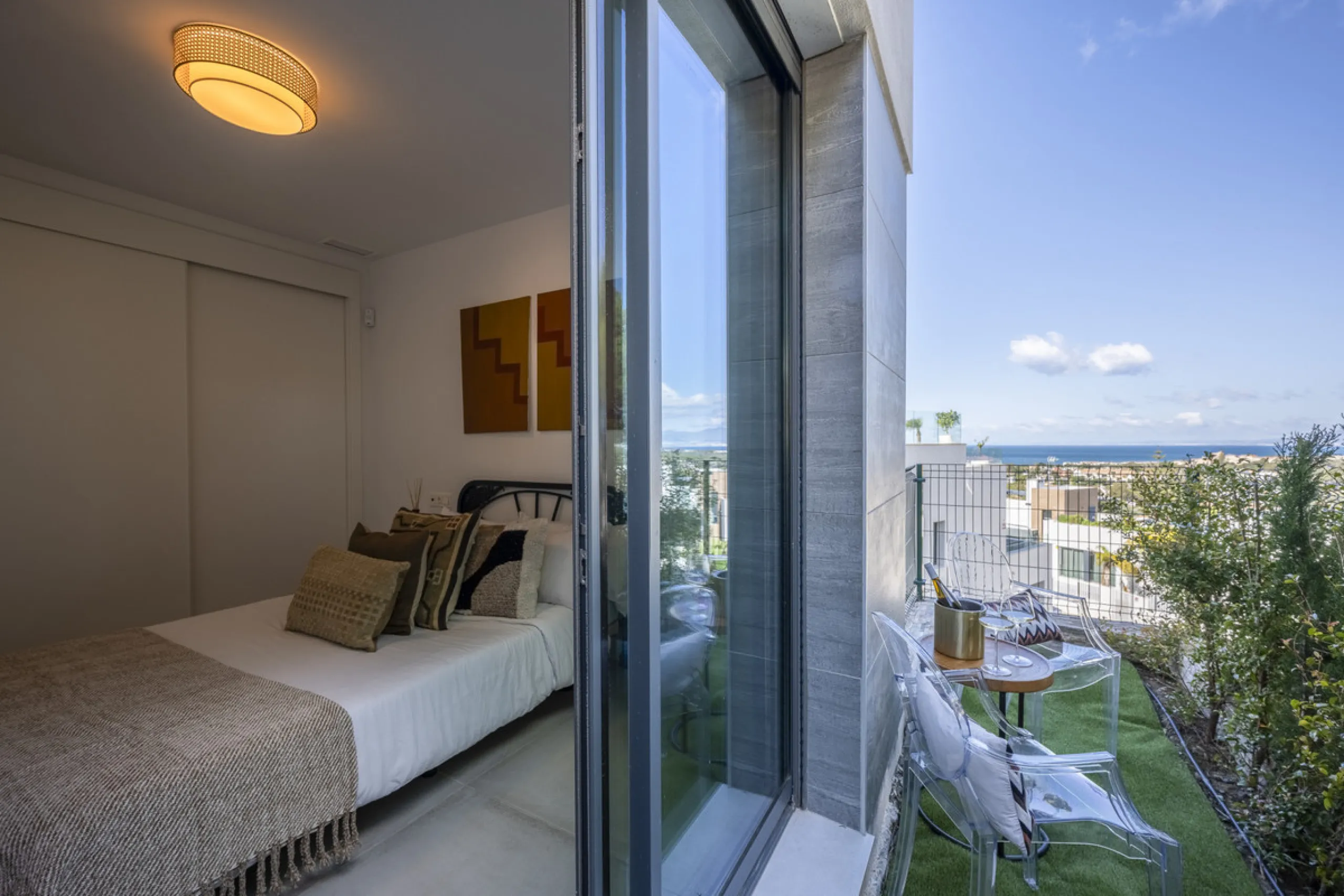 Apartment - Duplex в продаже в Marbella, Málaga. В доме 3 спален и 2 ванных комнат. Площадь дома 174 м²