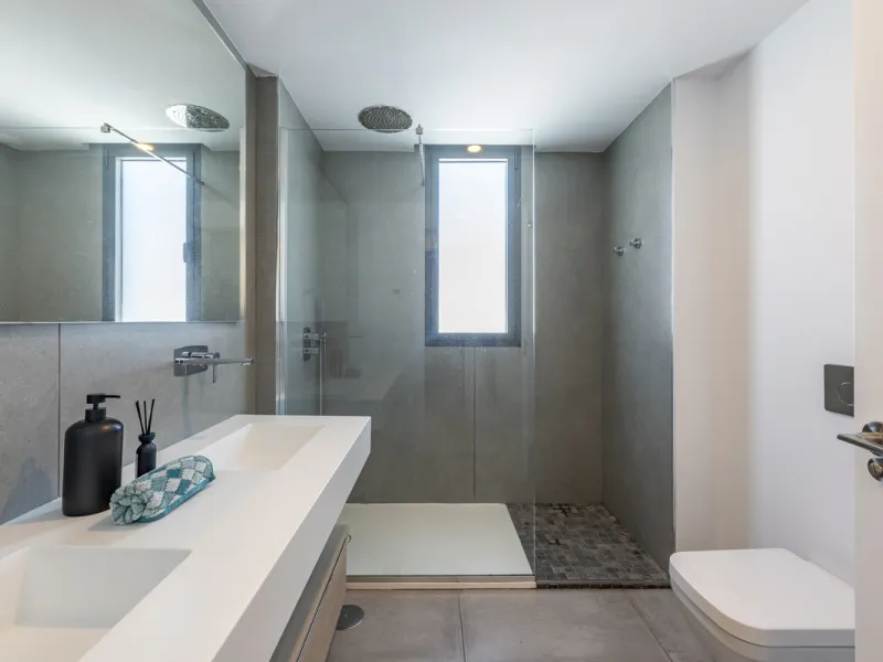 Apartment - Duplex в продаже в Marbella, Málaga. В доме 3 спален и 2 ванных комнат. Площадь дома 174 м²