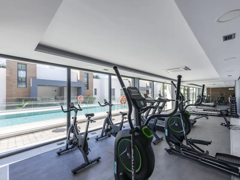 Apartment - Duplex в продаже в Marbella, Málaga. В доме 3 спален и 2 ванных комнат. Площадь дома 174 м²