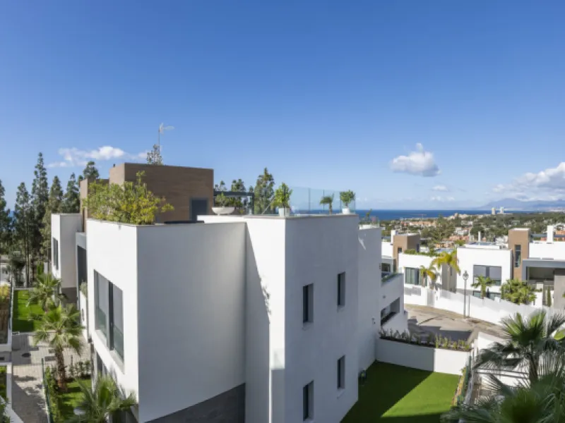 Apartment - Duplex в продаже в Marbella, Málaga. В доме 3 спален и 2 ванных комнат. Площадь дома 174 м²