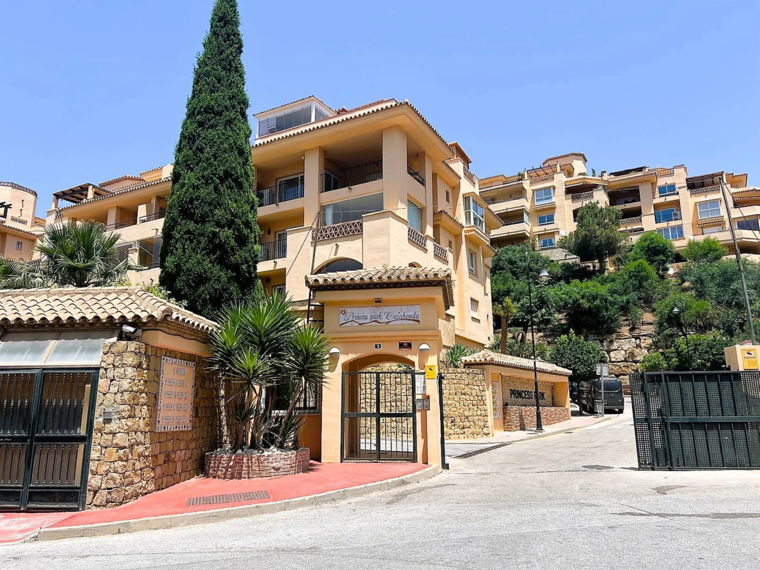 Exceptional property – spacious, bright and full of potential
