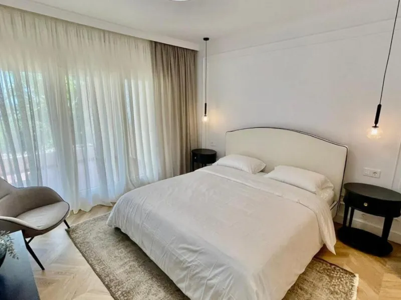 A magnificent apartment for sale in the prestigious  residential complex, located on the first line of the sea.