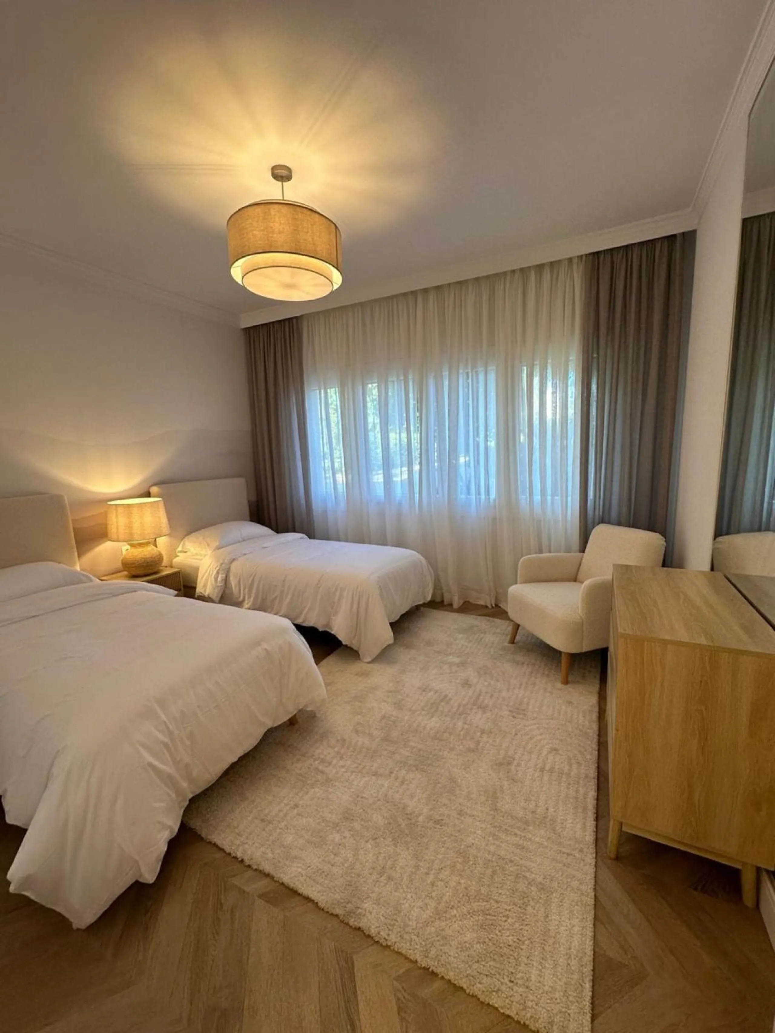 A magnificent apartment for sale in the prestigious  residential complex, located on the first line of the sea.