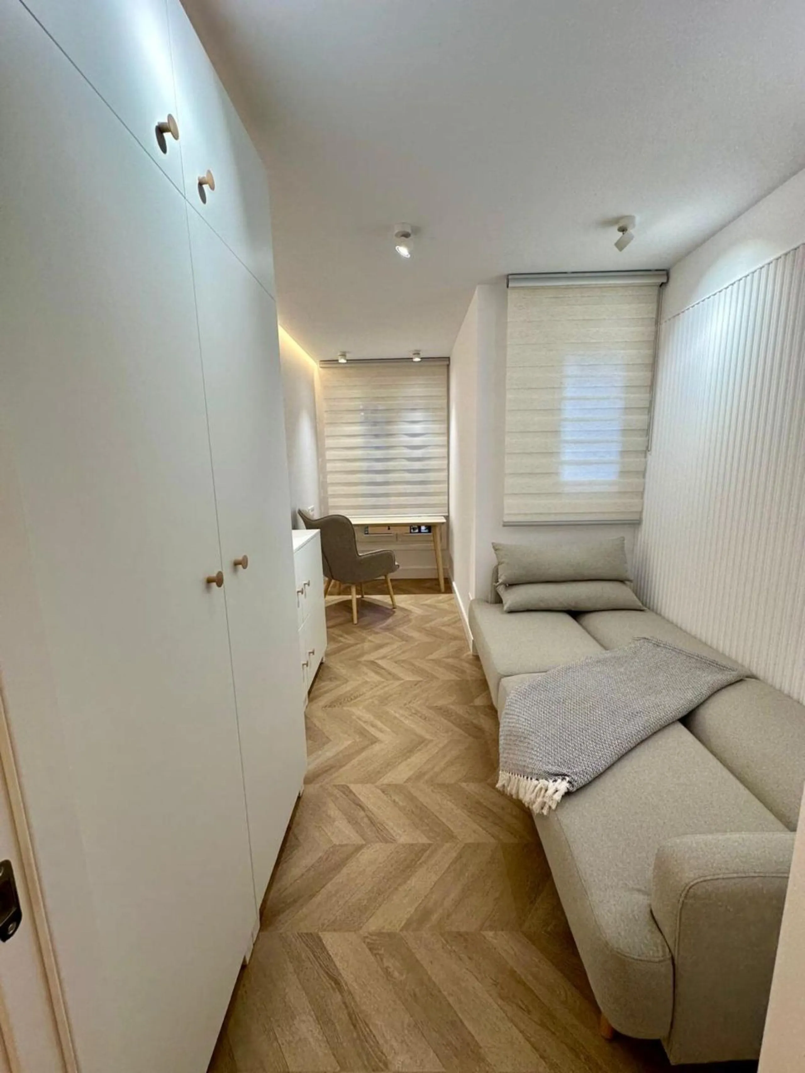 A magnificent apartment for sale in the prestigious  residential complex, located on the first line of the sea.