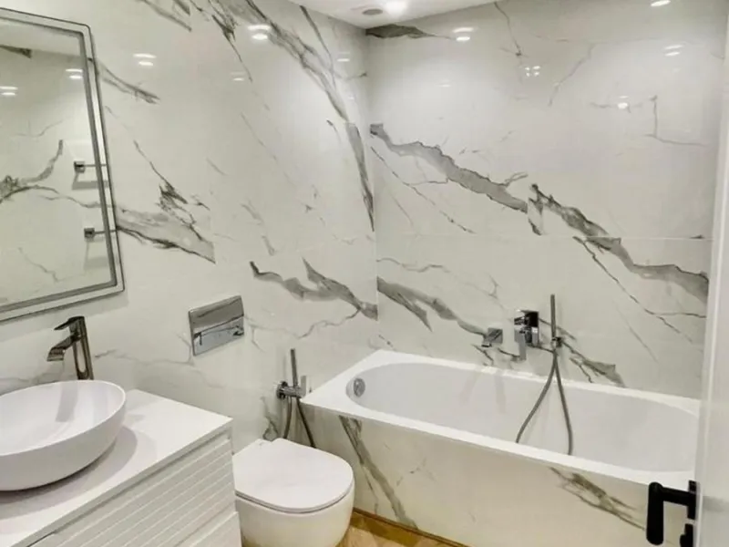 A magnificent apartment for sale in the prestigious  residential complex, located on the first line of the sea.