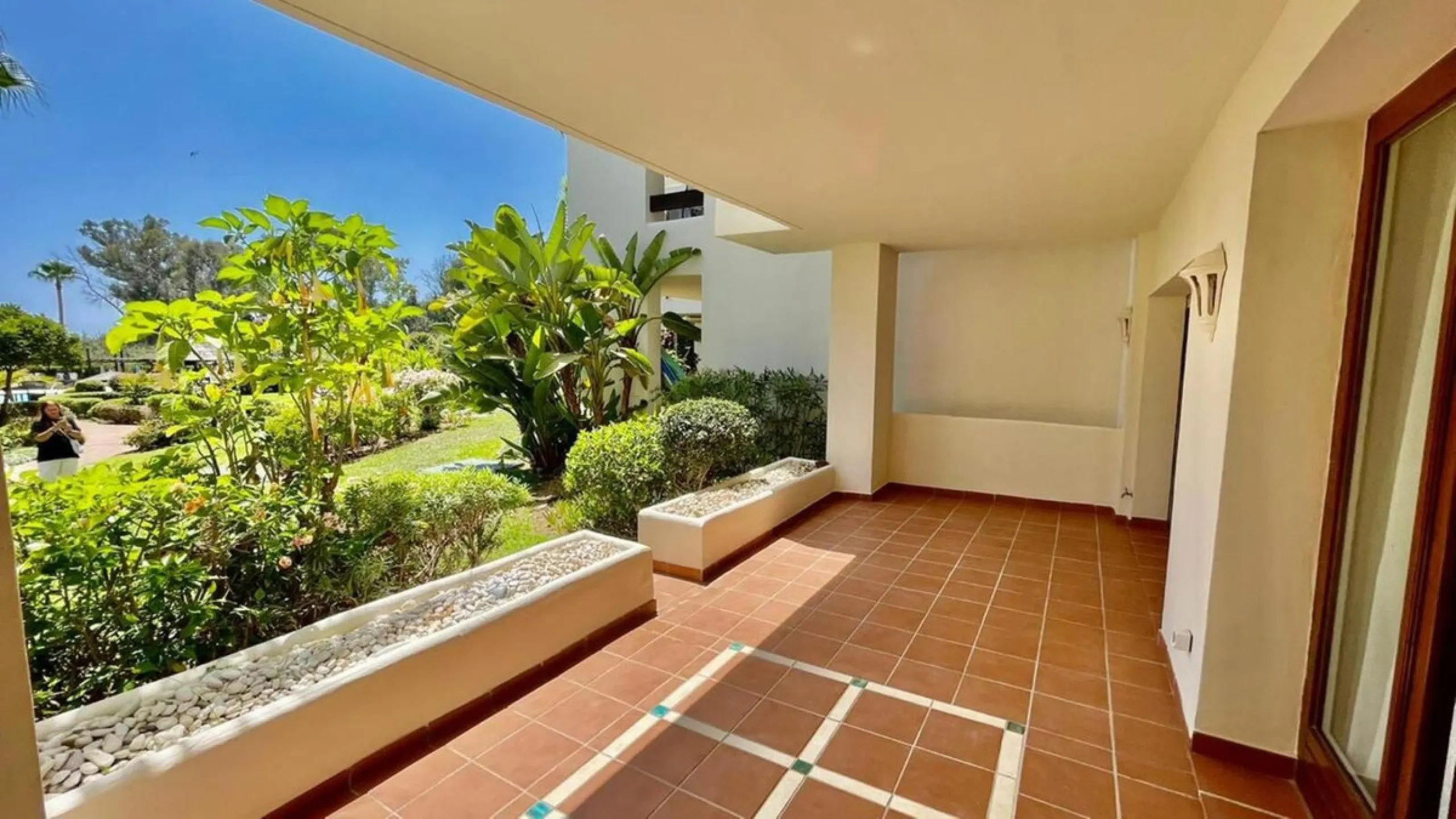 A magnificent apartment for sale in the prestigious  residential complex, located on the first line of the sea.
