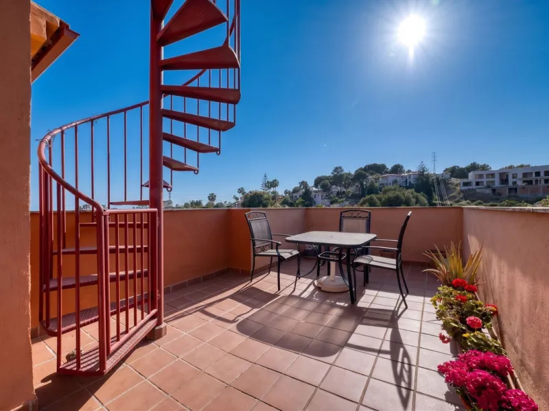 Duplex penthouse for sale, corner unit with panoramic sea and mountain views!
