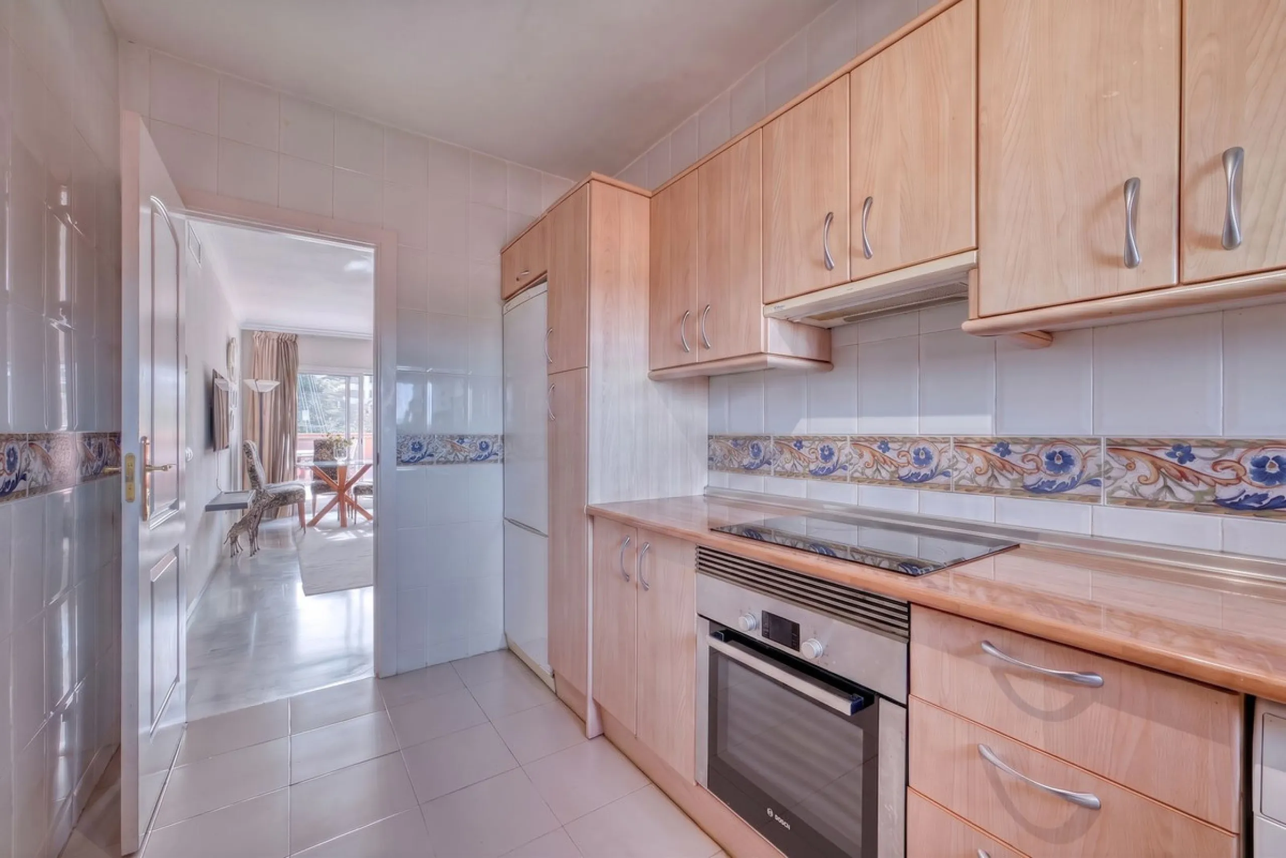 Duplex penthouse for sale, corner unit with panoramic sea and mountain views!
