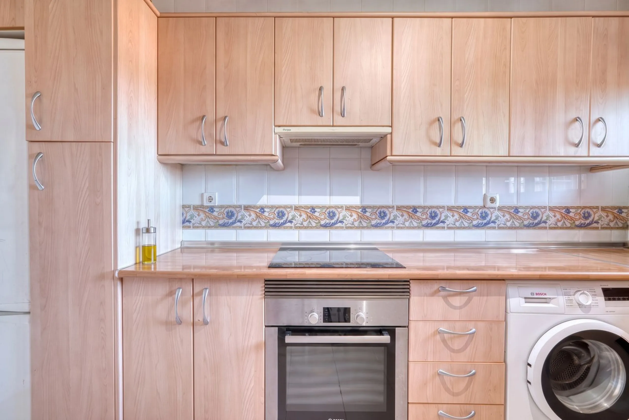 Duplex penthouse for sale, corner unit with panoramic sea and mountain views!