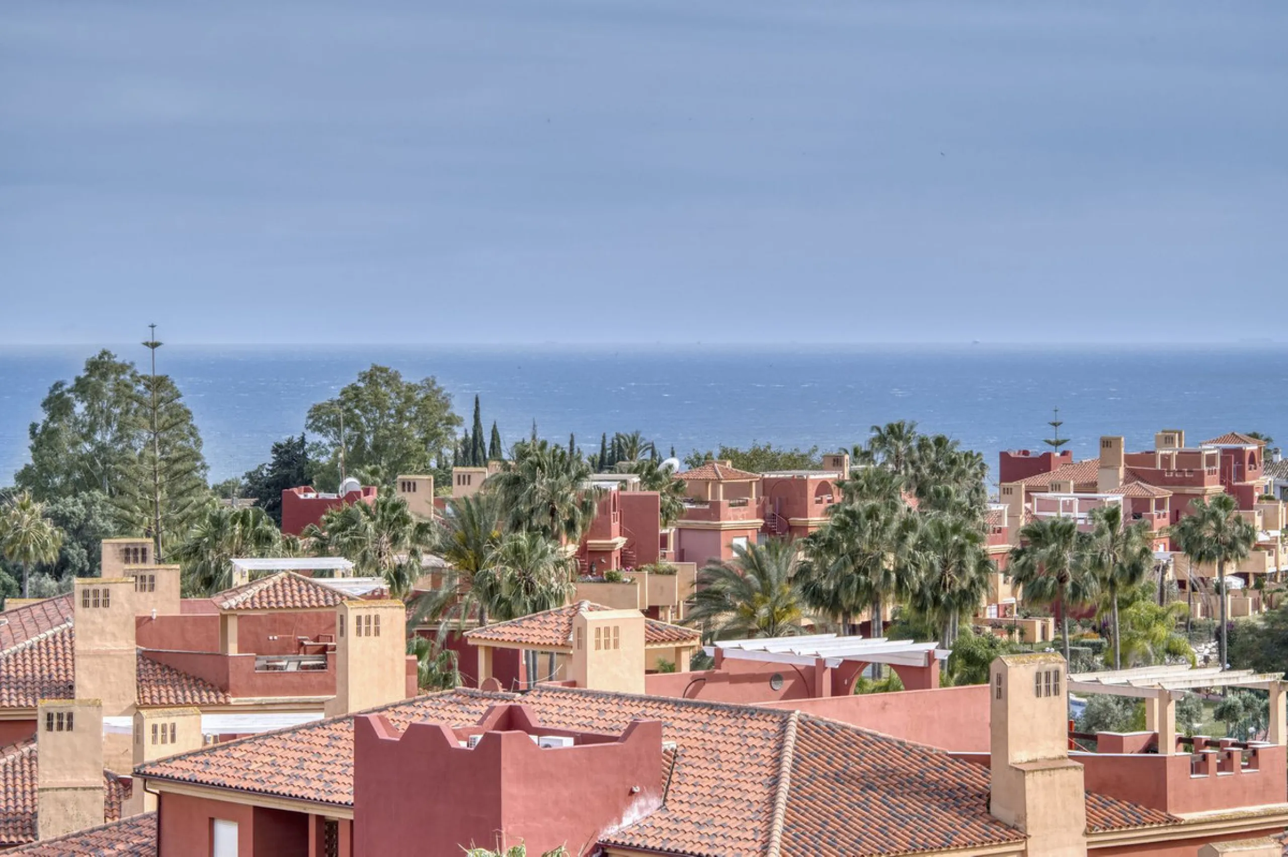 Duplex penthouse for sale, corner unit with panoramic sea and mountain views!