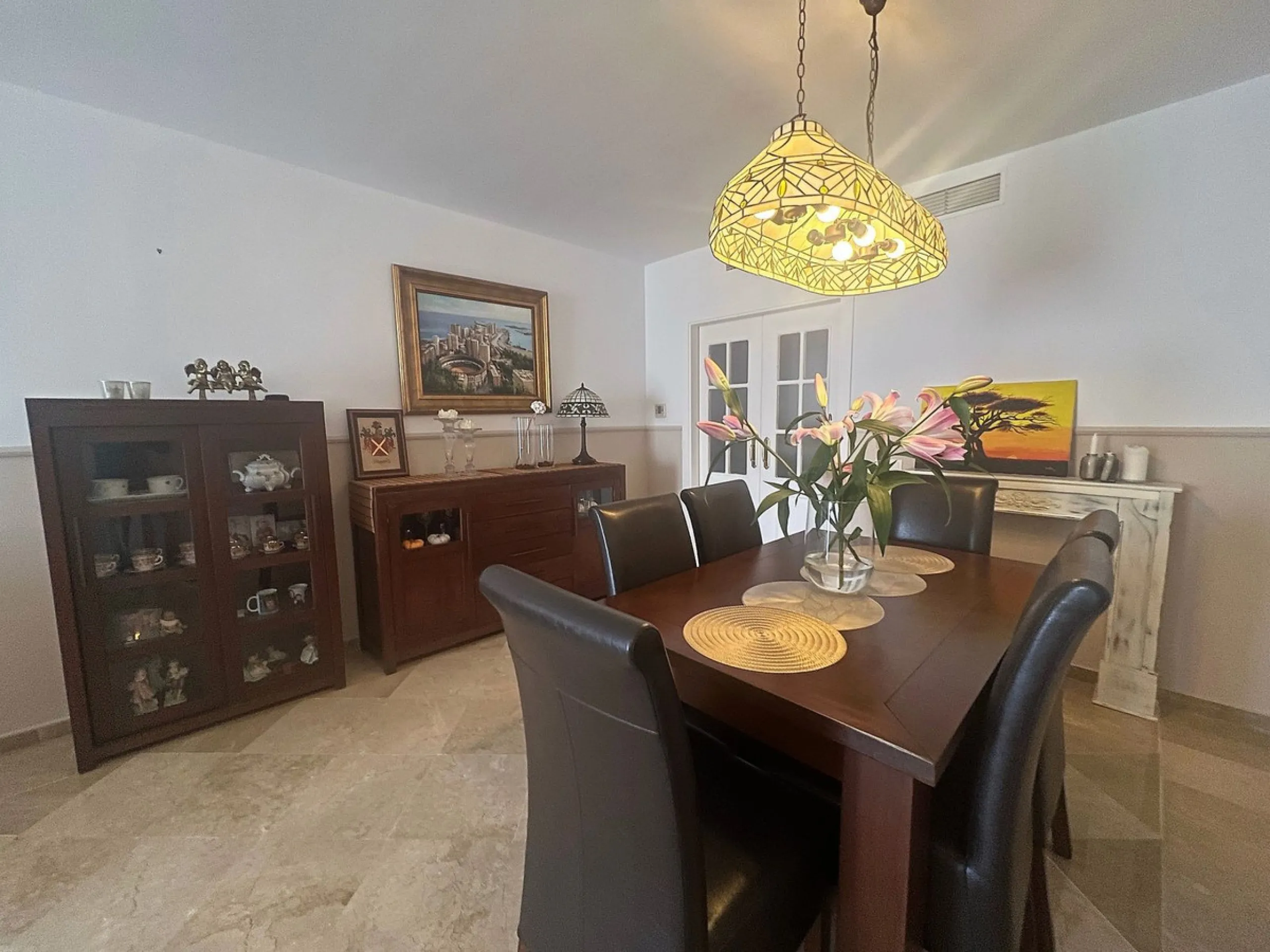 Exceptional property – spacious, bright and full of potential