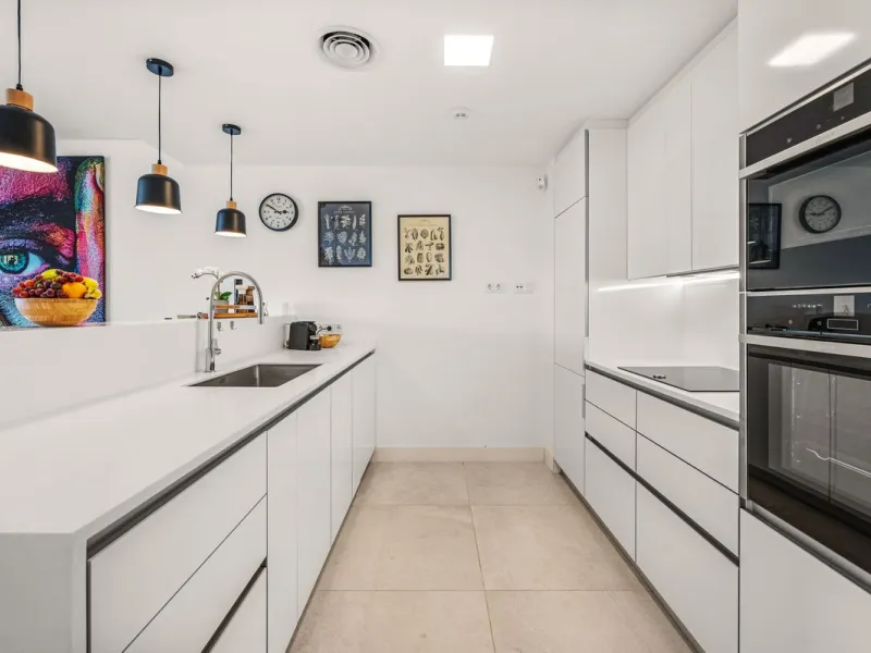 Apartment - Ground Floor Apartment в продаже в Marbella, Málaga. В доме 3 спален и 2 ванных комнат. Площадь дома 166 м²