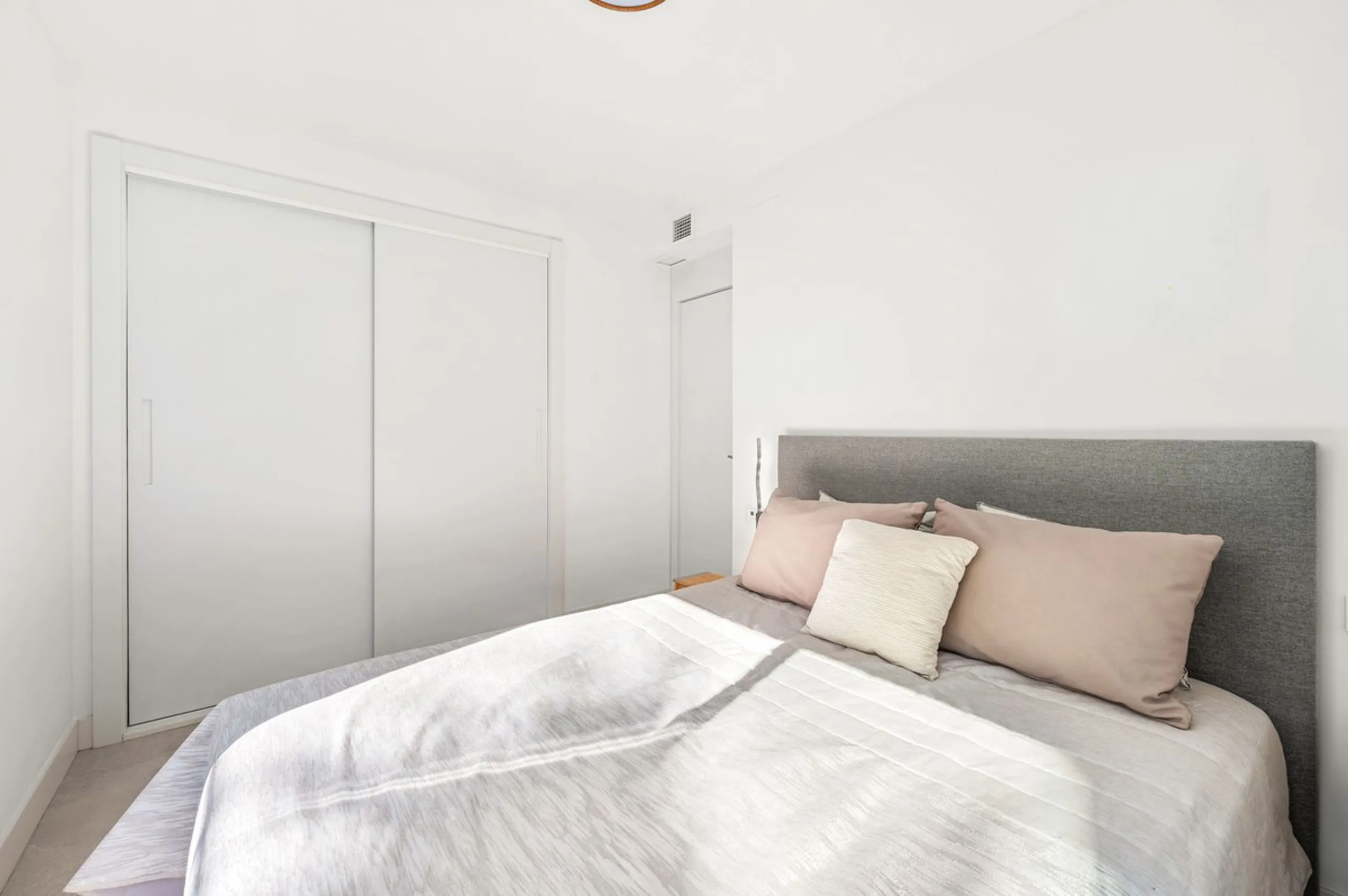 Apartment - Ground Floor Apartment в продаже в Marbella, Málaga. В доме 3 спален и 2 ванных комнат. Площадь дома 166 м²