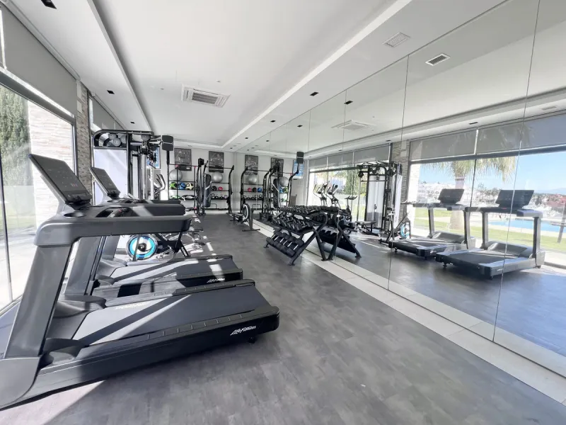 Apartment - Ground Floor Apartment в продаже в Marbella, Málaga. В доме 3 спален и 2 ванных комнат. Площадь дома 166 м²