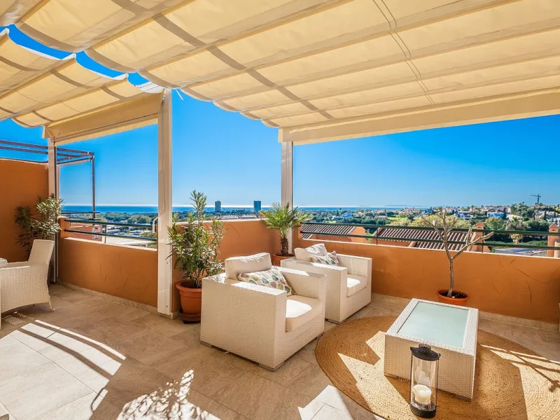 Discover your dream retreat in this stunning two-bedroom penthouse, where breathtaking views await you at every turn. Featuring a modernized kitchen and bathrooms, this residence combines style and functionality. Enjoy the convenience of underground parki