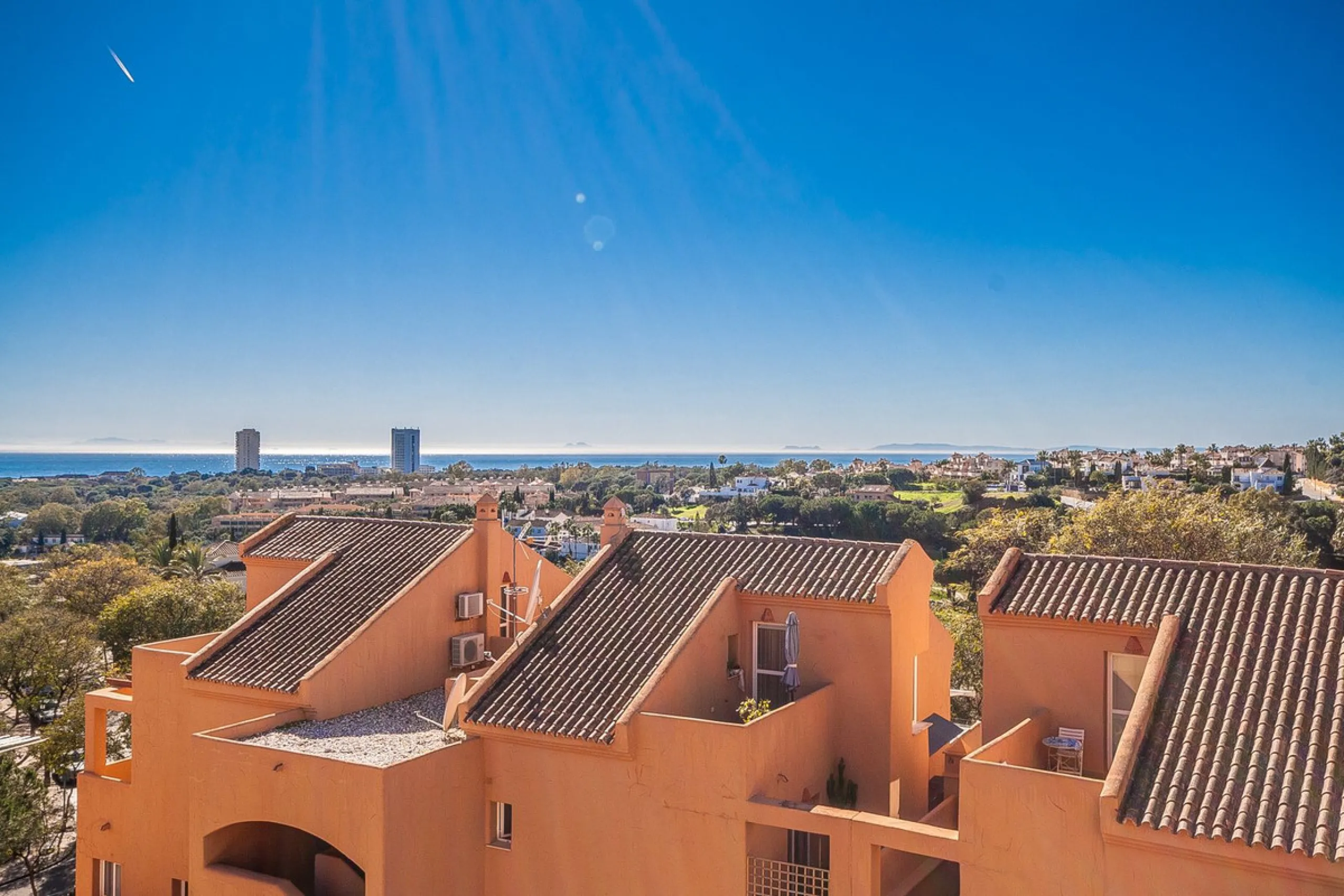 Discover your dream retreat in this stunning two-bedroom penthouse, where breathtaking views await you at every turn. Featuring a modernized kitchen and bathrooms, this residence combines style and functionality. Enjoy the convenience of underground parki
