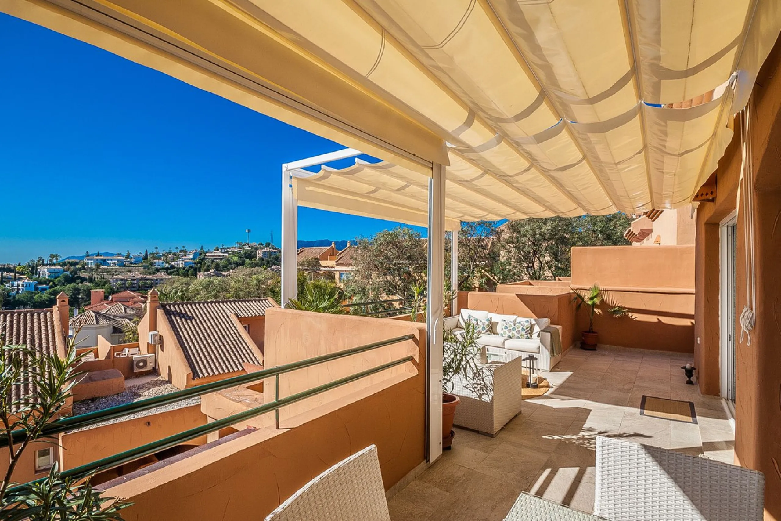 Discover your dream retreat in this stunning two-bedroom penthouse, where breathtaking views await you at every turn. Featuring a modernized kitchen and bathrooms, this residence combines style and functionality. Enjoy the convenience of underground parki