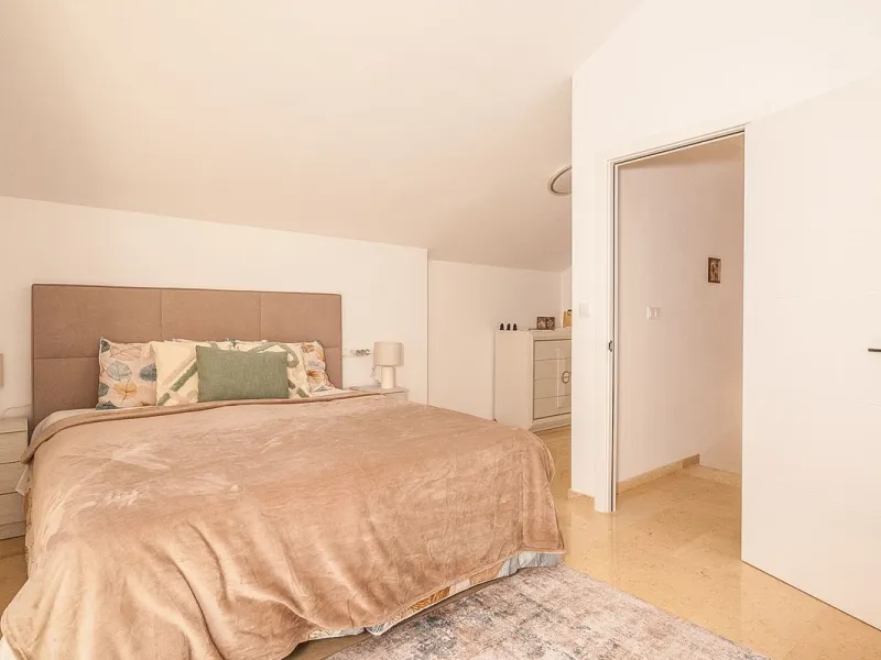 Discover your dream retreat in this stunning two-bedroom penthouse, where breathtaking views await you at every turn. Featuring a modernized kitchen and bathrooms, this residence combines style and functionality. Enjoy the convenience of underground parki