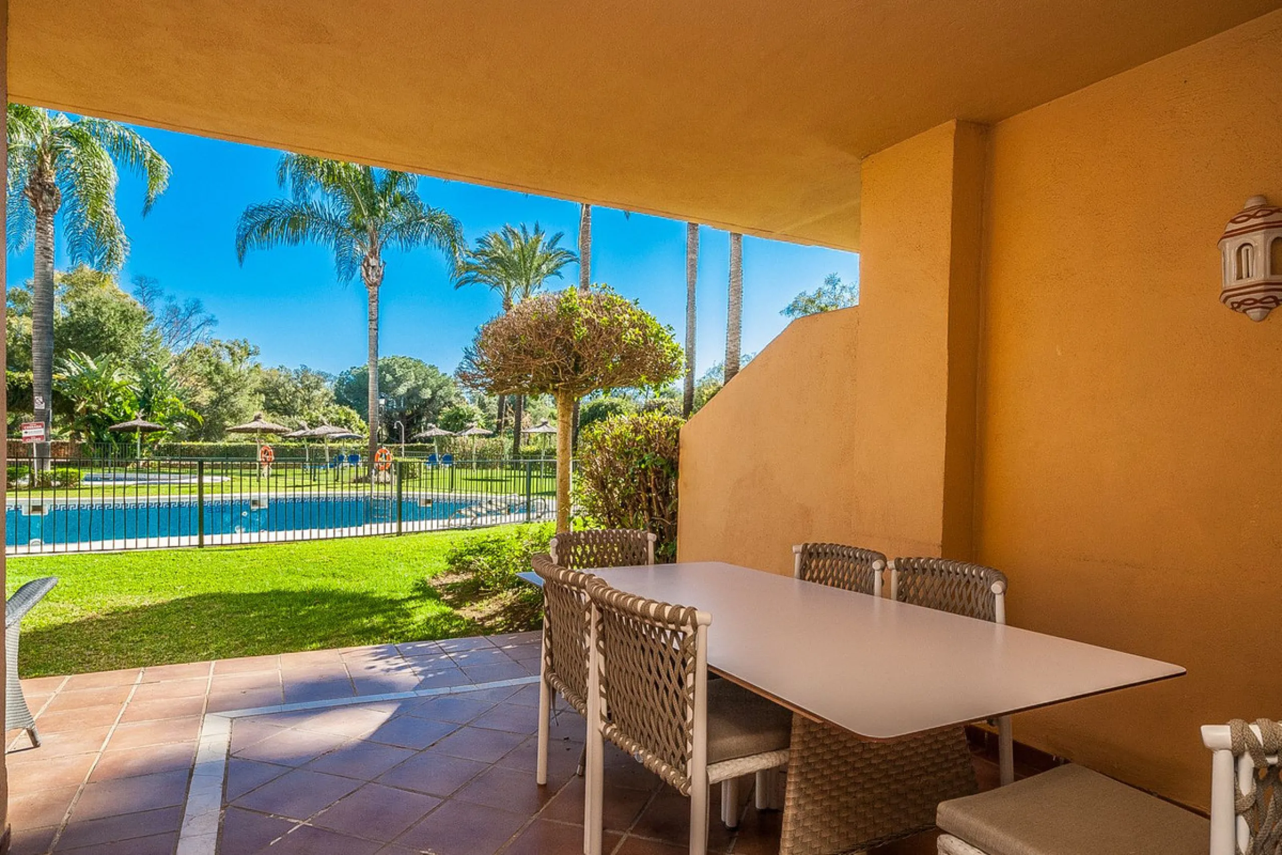Discover your dream home in this immaculate two-bedroom apartment, perfectly situated just a short stroll from the beach and a vibrant array of restaurants and cafes. This ready-to-move-in residence offers the convenience of a dedicated parking space and 