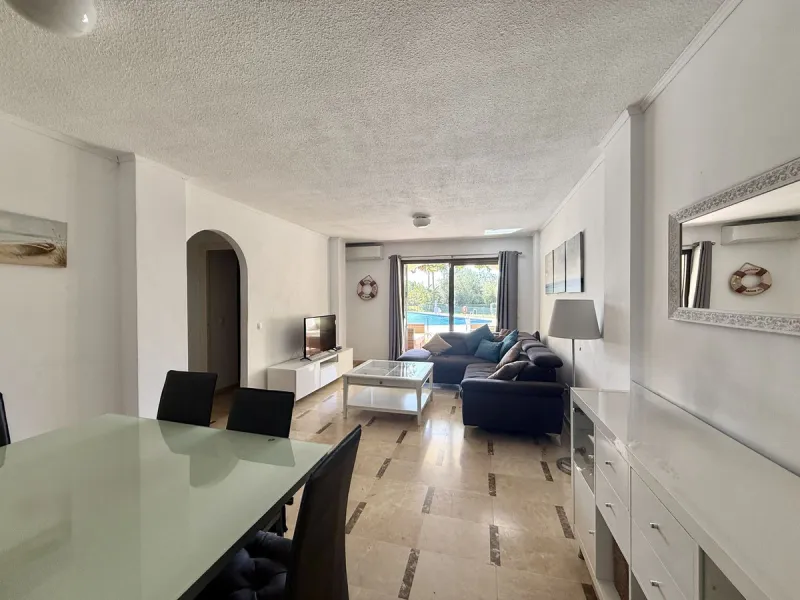 Apartment - Ground Floor Apartment в продаже в Mijas, Málaga. В доме 2 спален и 1 ванных комнат. Площадь дома 77 м²