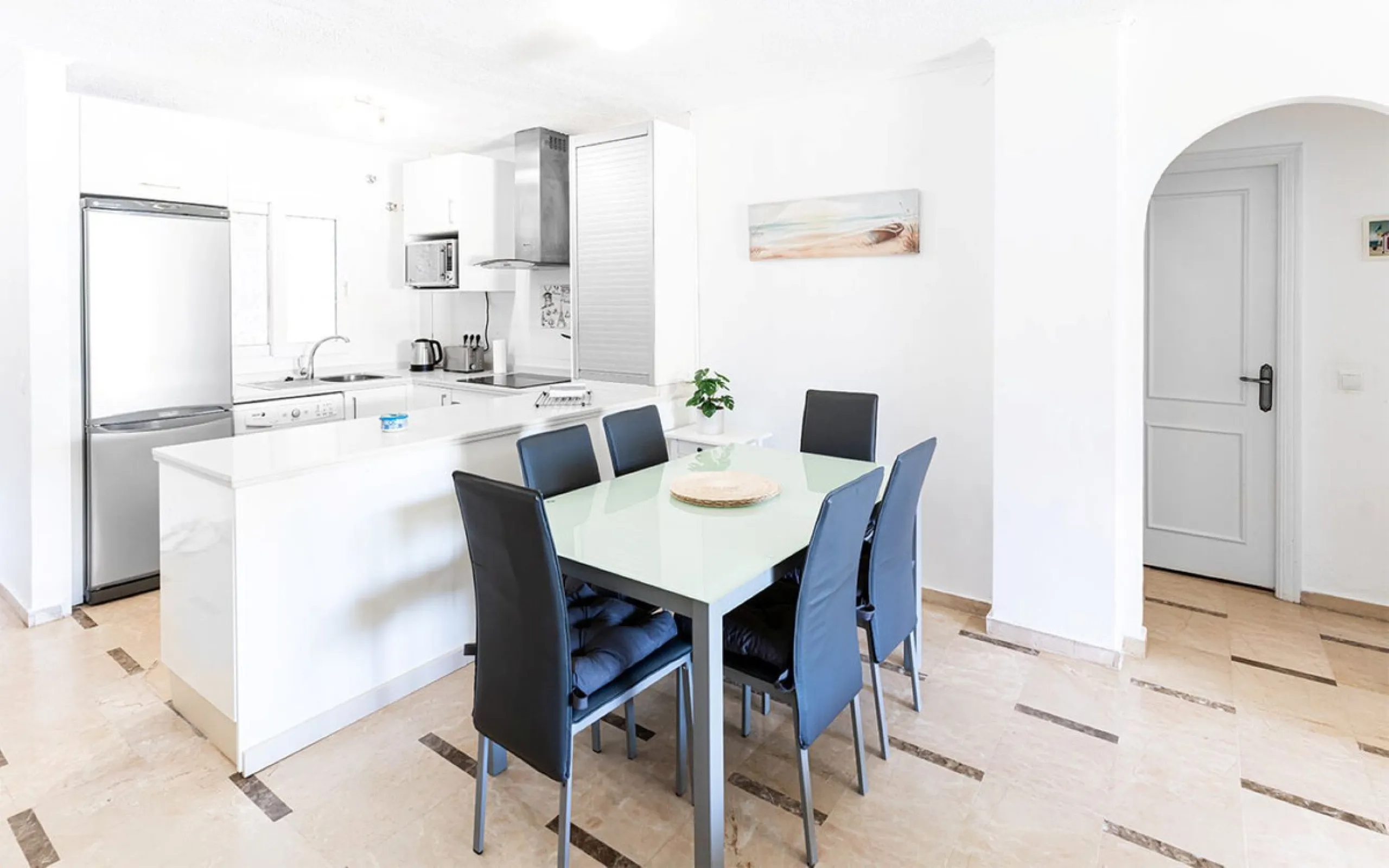 Apartment - Ground Floor Apartment в продаже в Mijas, Málaga. В доме 2 спален и 1 ванных комнат. Площадь дома 77 м²