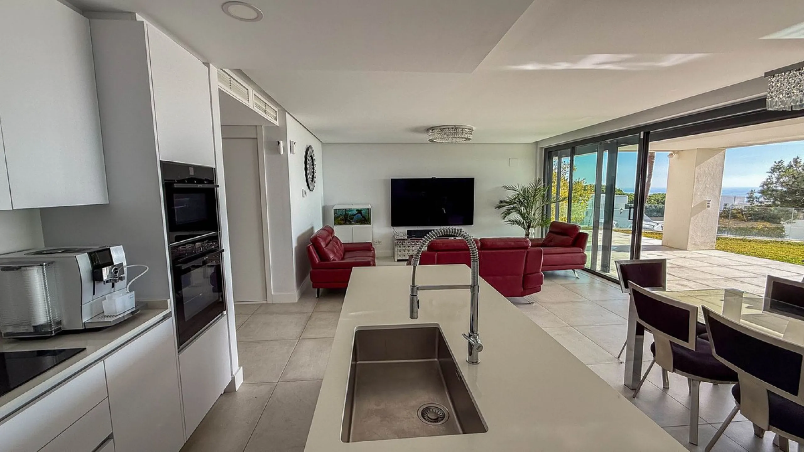 Absolutely stunning, spacious, bright and totally  luxurious   apartment with private garden and pool, enjoying panoramic seaviews.