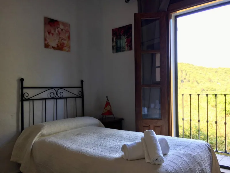 P> Exceptional and rare property just 27 km from the beaches of the  Costa del Sol. An ideal estate for equestrians, featuring a stable block, a spacious farmhouse , a cosy guest casita, and an additional building suitable for conversion into further acco