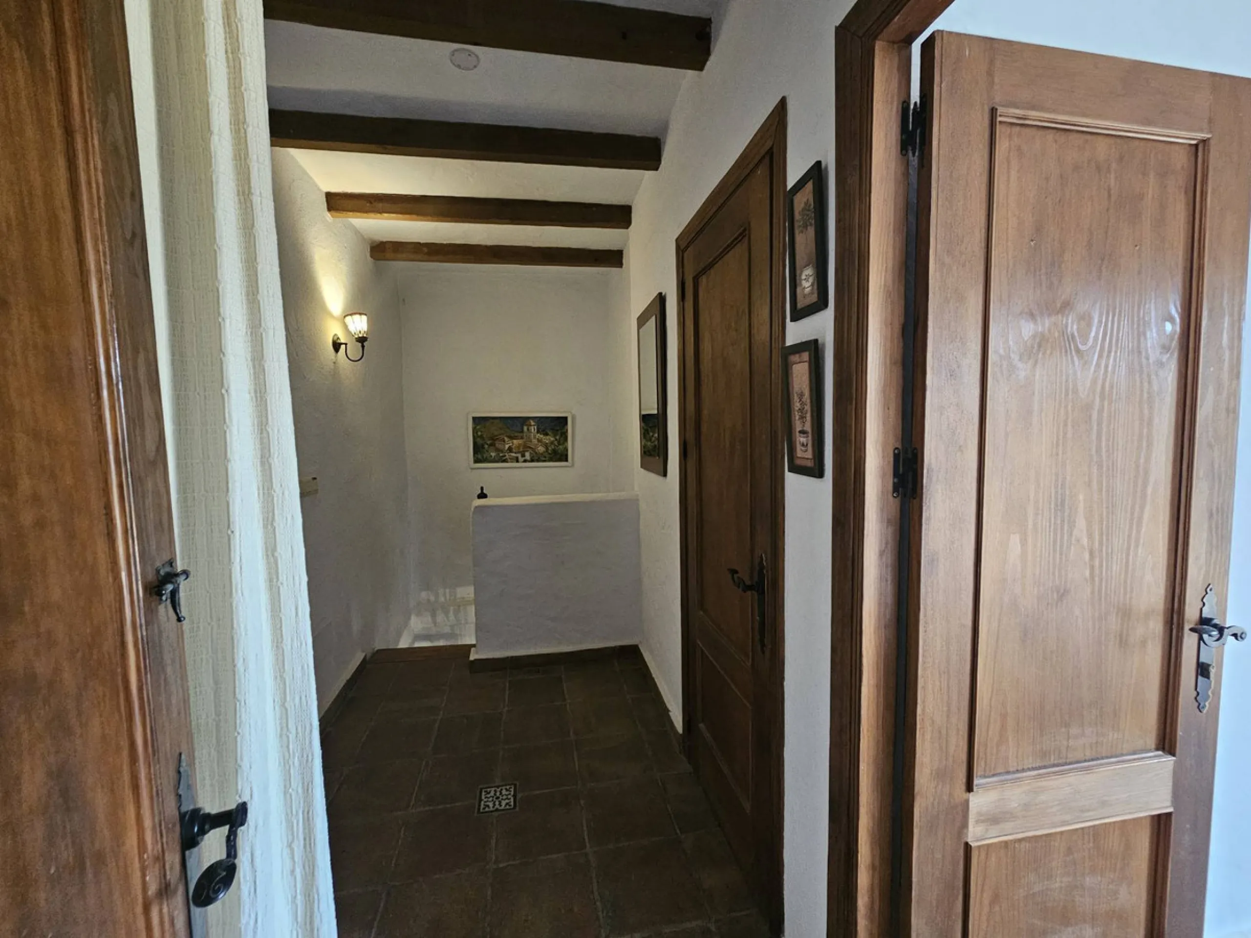 P> Exceptional and rare property just 27 km from the beaches of the  Costa del Sol. An ideal estate for equestrians, featuring a stable block, a spacious farmhouse , a cosy guest casita, and an additional building suitable for conversion into further acco