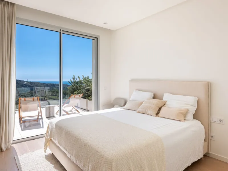 Apartment - Penthouse Duplex в продаже в Benahavís, Málaga. В доме 4 спален и 3 ванных комнат. Площадь дома 142 м²