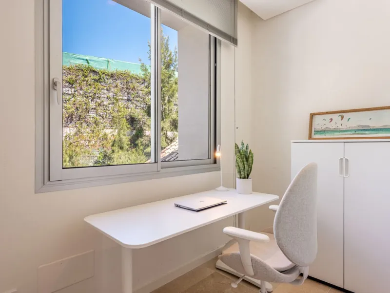 Apartment - Penthouse Duplex в продаже в Benahavís, Málaga. В доме 4 спален и 3 ванных комнат. Площадь дома 142 м²
