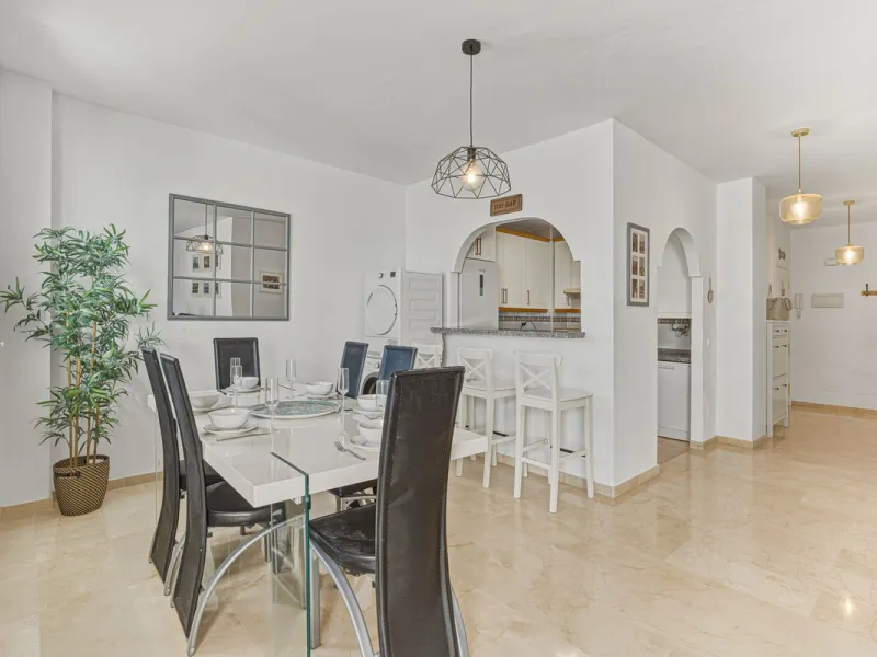 Situated in the sought-after area of Riviera del Sol, Mijas, this well-presented three-bedroom, two-bathroom first-floor apartment offers comfortable coastal living within walking distance of local amenities and the beach.