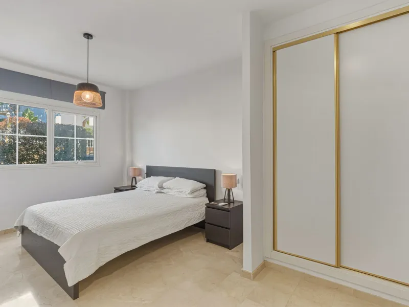 Situated in the sought-after area of Riviera del Sol, Mijas, this well-presented three-bedroom, two-bathroom first-floor apartment offers comfortable coastal living within walking distance of local amenities and the beach.